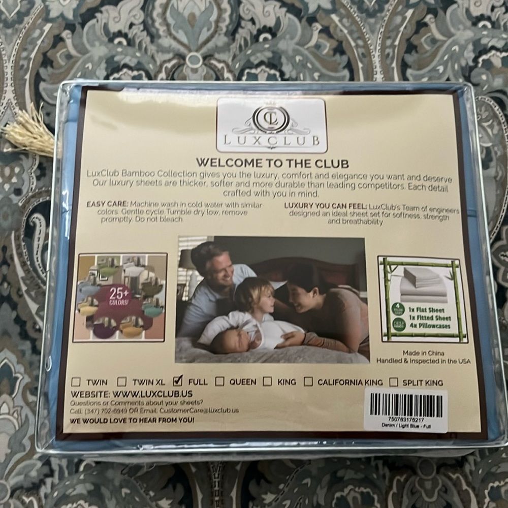 Lux Club full sheet set NWT